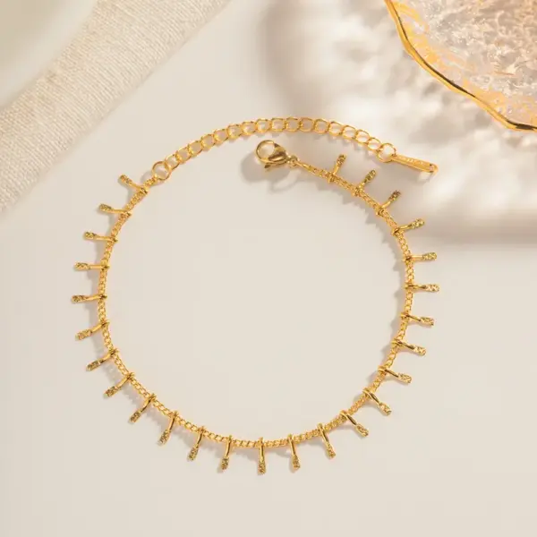 Wholesale 304 Stainless Steel Geometric PVD Coated 18K Gold Plated Real Gold Plated INS Style Waterproof Non Tarnish Plating Gold Necklace