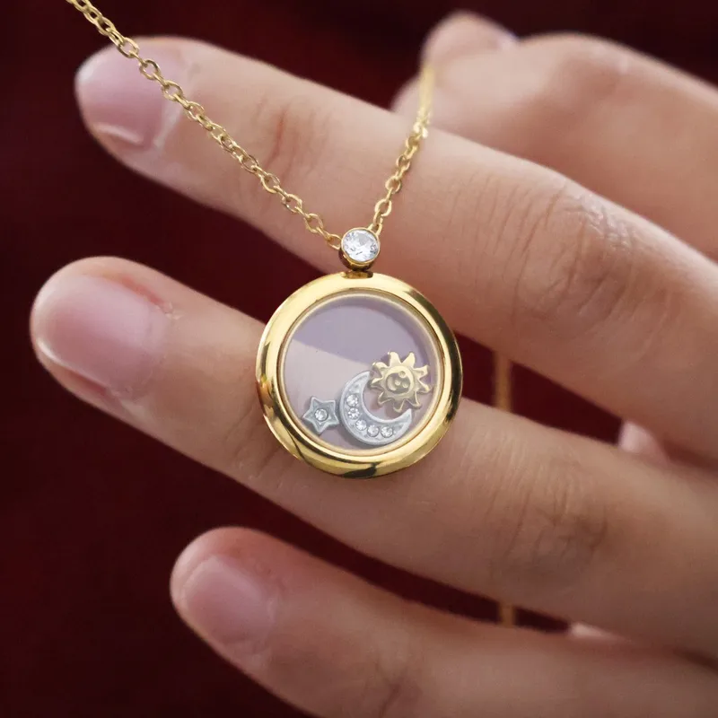 Wholesale 304 Stainless Steel Sun Star Moon Ion Plating (IP) Artificial Rhinestones Rhinestones 18K Gold Plated Retro Classic Style Waterproof Non Tar