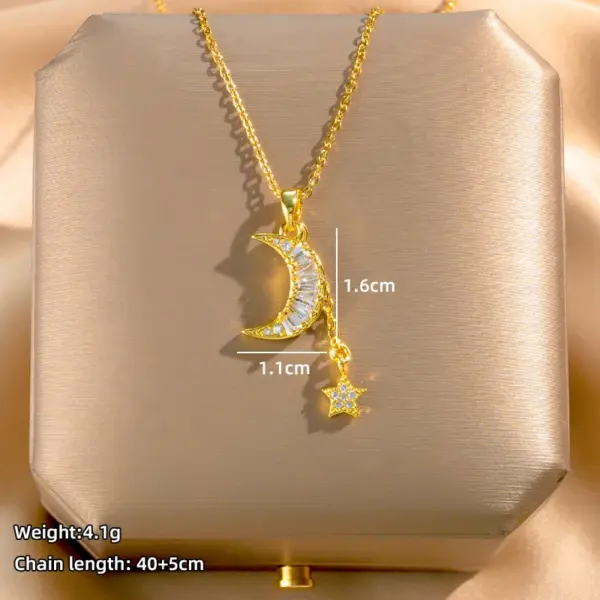 Wholesale Fashionable Minimalist Titanium Steel Necklace Women's Zirconia Clavicle Chain Elegant Luxury Jewelry Daily Wear Accessory