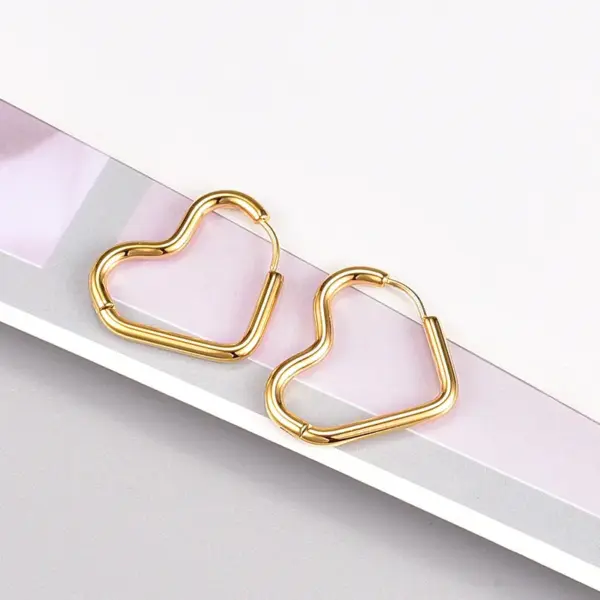 PVD Coated Real Gold Plated 18K Gold Heart 304 Stainless Steel Titanium Steel Waterproof Non Tarnish Earrings