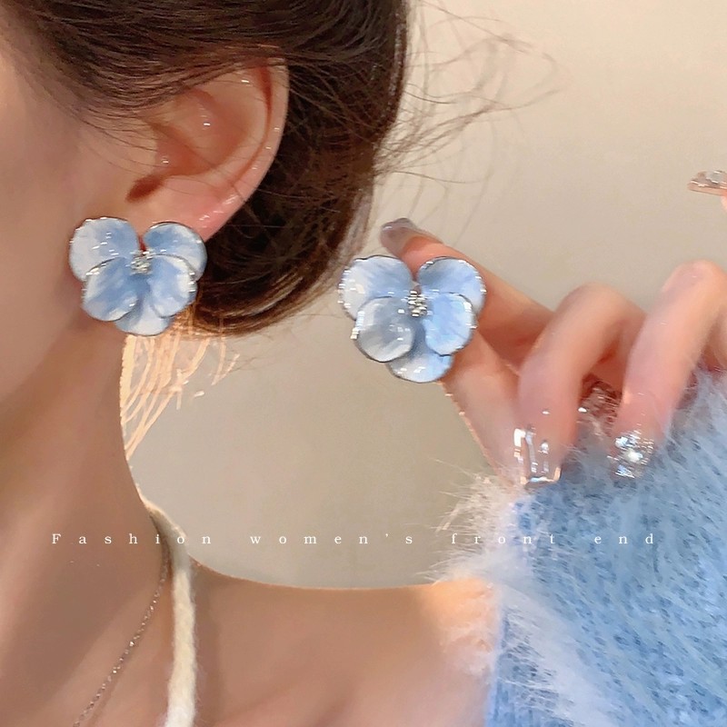 Wholesale Ser Fairy Oil Painting Retro Blue Flower Earrings Women's New Fashionable Fresh Sweet Elegant Niche Ins Mori Ears