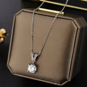 8889 Zircon Necklace V-Silver