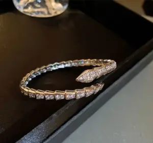 Wholesale Square Snake Copper Fashion Bangle