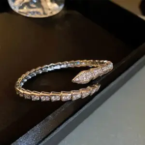 Wholesale Square Snake Copper Fashion Bangle