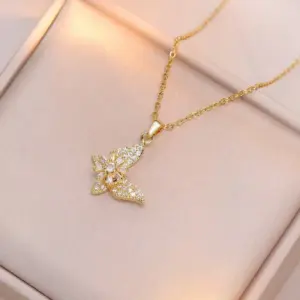 Butterfly Necklace / Silver