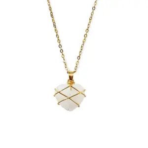White crystal / With Chain
