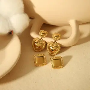 Wholesale PVD Coated Real Gold Plated 18K Gold Square Heart Shape 304 Stainless Steel Simple Style Classic Style Waterproof Non Tarnish Drop Earrings