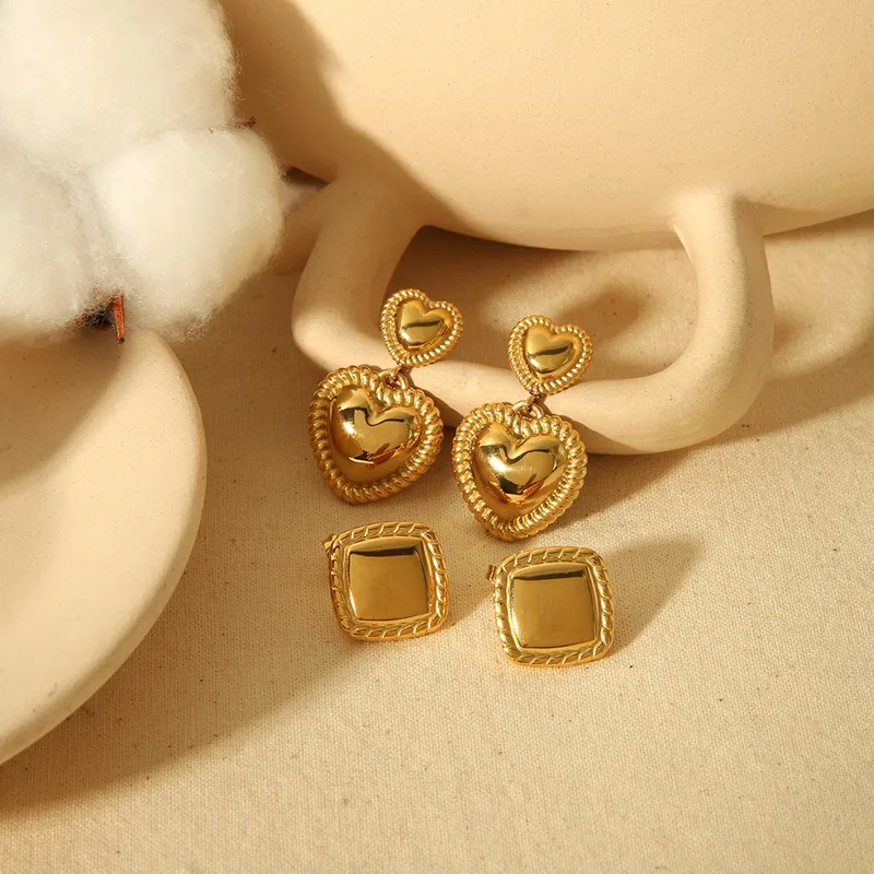 Wholesale PVD Coated Real Gold Plated 18K Gold Square Heart Shape 304 Stainless Steel Simple Style Classic Style Waterproof Non Tarnish Drop Earrings