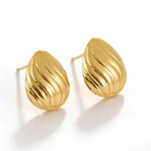 Gold / Average Size / Style 106