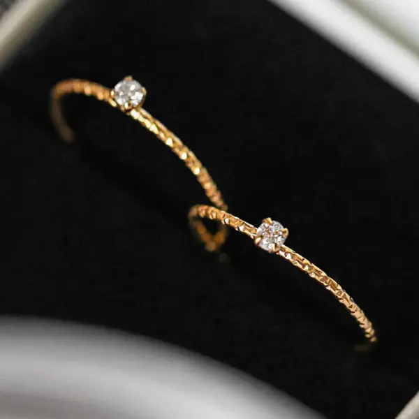 Wholesale Simple Style Solid Color Titanium Steel Plating Pleated Inlay Zircon Rings