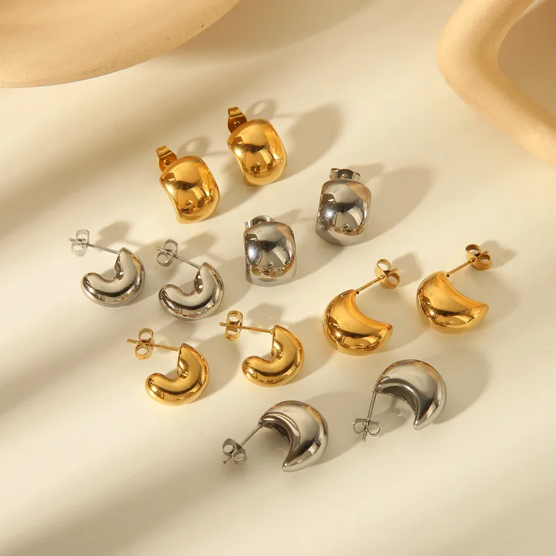 Wholesale 1 Pair Casual Simple Style Commute Round Solid Color Plating 304 Stainless Steel 18K Gold Plated Ear Studs