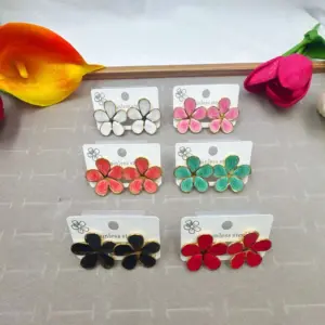 Rule Five-leaf Flower Shape Oil Drop Earrings Random Color / 18k