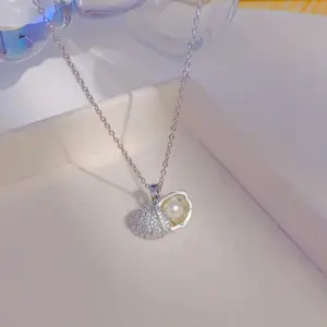 Silver Openable Pearl Shell Necklace
