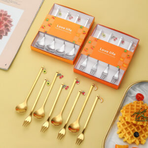 Wholesale spoon fruit pendant spoon fork 4-piece set Kitchenware