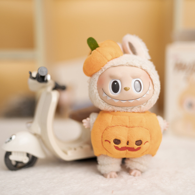 Wholesale Doll clothes keychain, hat, pumpkin costume doll