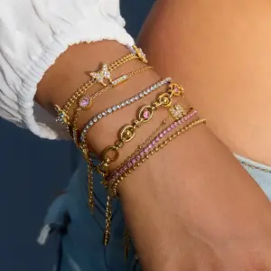 304 Stainless Steel M-Shaped Round Butterfly PVD Coated Real Gold Plated Casual Lady Waterproof Non Tarnish Micro Ser Whisper Thin Chain Bracelets