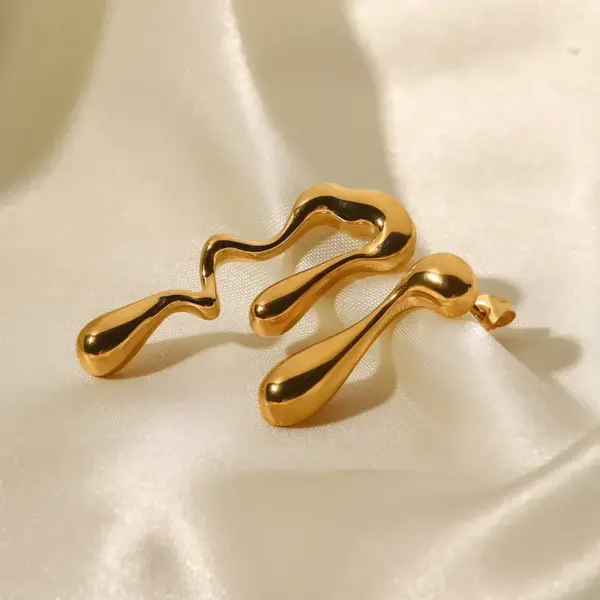 Wholesale PVD Coated Real Gold Plated Geometric 316 Stainless Steel Retro Waterproof Non Tarnish 316 Stainless Steel Ear Studs