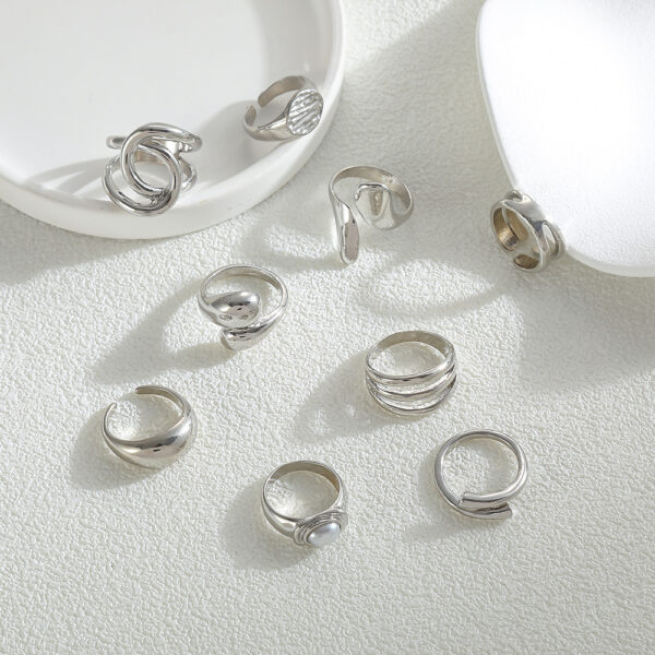 Wholesale European and American best-selling alloy open ring women's French retro niche personality simple all-match temperament ring ring ring