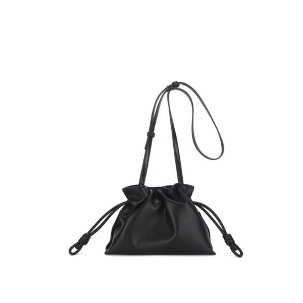 Wholesale Genuine leather small lucky bag one-shoulder crossbody bucket drawstring bag