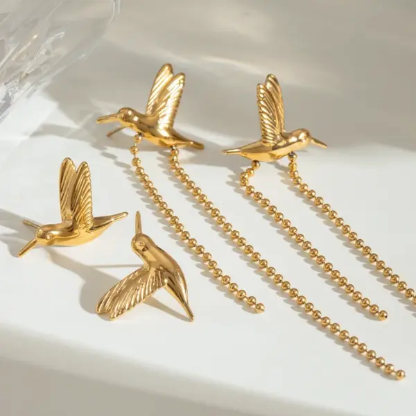Wholesale PVD Coated Real Gold Plated 18K Gold 304 Stainless Steel Simple Style Classic Style Waterproof Non Tarnish Drop Earrings Ear Studs