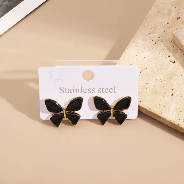 Wholesale Butterfly Shaped Stainless Steel 201 Vacuum Plated Drip Oil Earrings Fashionable Casual Modern Style For Women Daily Wear