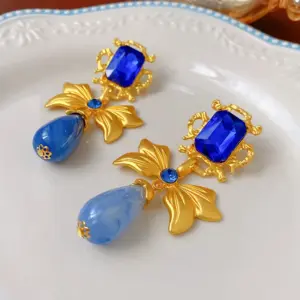 127# Silver Needle Diamond Square bow water drop earrings