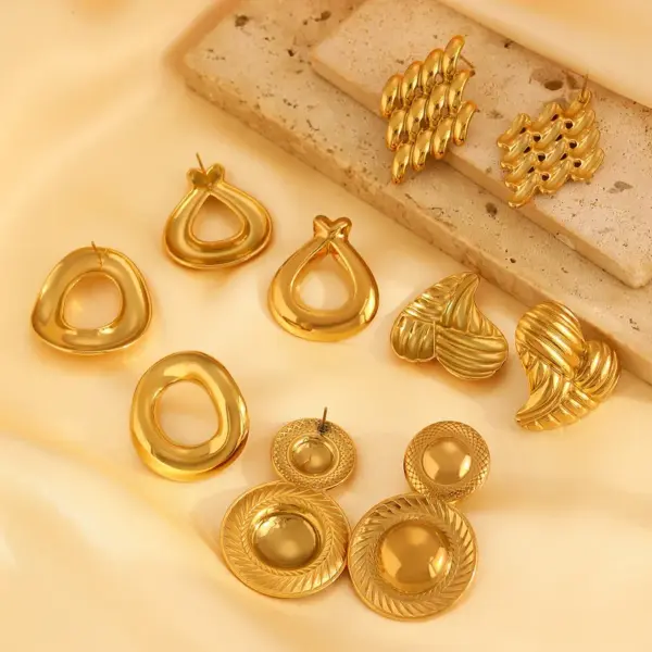 Wholesale 1 Pair Retro Solid Color Plating 304 Stainless Steel Stainless Steel Earrings