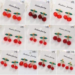 [stud earrings] cherry earrings / Number 1