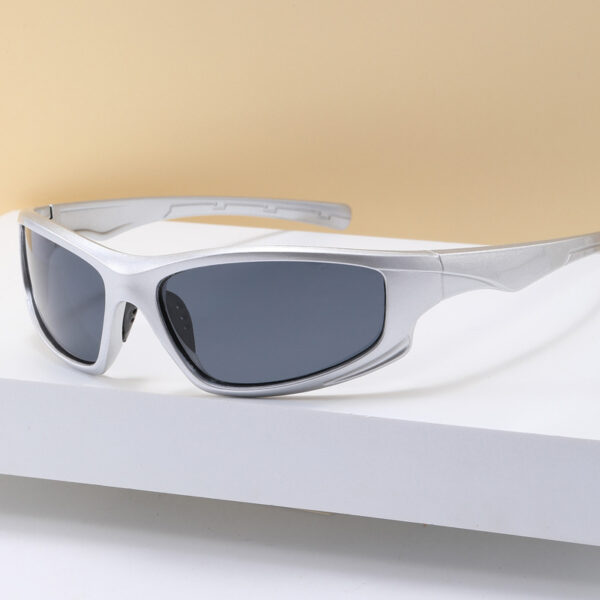 Wholesale 2024 European and American Fashion Sports Women's Sunglasses Outdoor Cycling Cycling Sunglasses Windproof Eye Protection