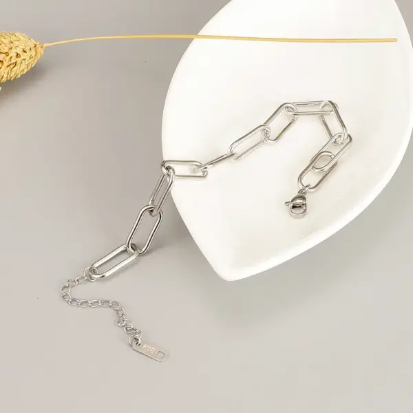 Wholesale 304 Stainless Steel Geometric PVD Coated 18K Real Gold Plated Simple Style Waterproof Non Tarnish Plating Bracelets