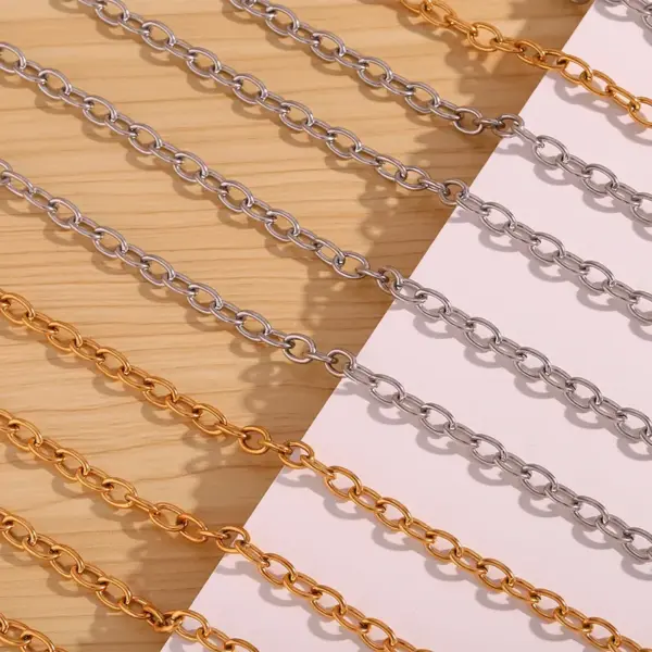 304 Stainless Steel Solid Color PVD Coated Stone-Free 18K Real Gold Plated Basic Simple Style Classic Style Waterproof Non Tarnish Plating Cable Chain Necklace