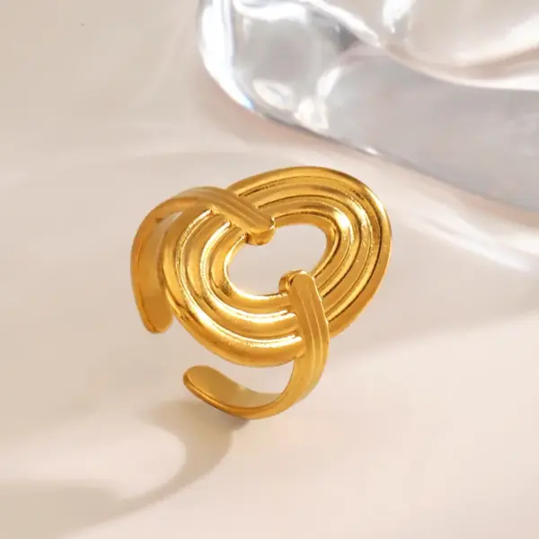 Wholesale Ion Plating (IP) 18K Gold Plated Oval 304 Stainless Steel Simple Style Waterproof Non Tarnish Open Rings