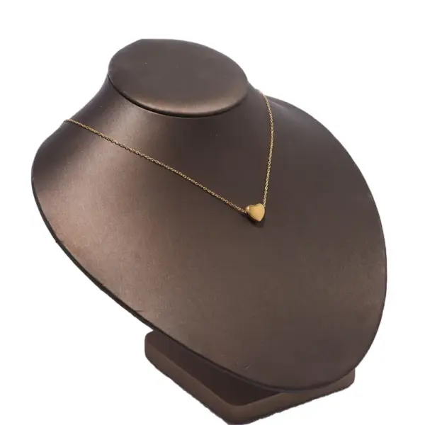Wholesale 304 Stainless Steel Heart Shape PVD Coated 18K Real Gold Plated Basic Modern Style Classic Style Waterproof Non Tarnish Plating Snake Chain Lobster Trigger Clasp Closure Pendant Necklace