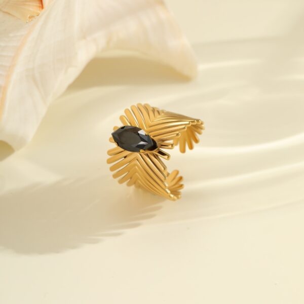 Wholesale Luxury ring, colorfast open band