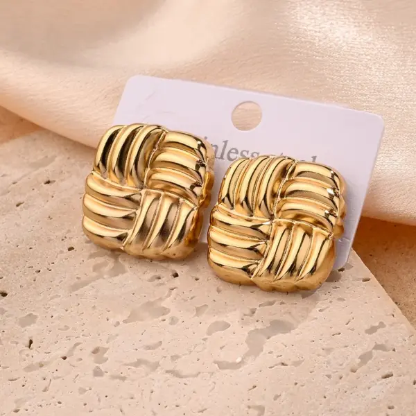 Wholesale 1 Pair/Package Casual Modern Style Triangle Square Polishing Plating 201 Stainless Steel 18K Gold Plated Earrings