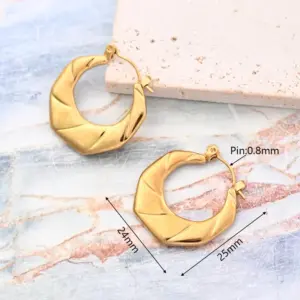 Light Gold Rotating Embossed Earrings (Gold) / 25x24mm (Needle Thickness:0.8mm) / 1 Pair/Package