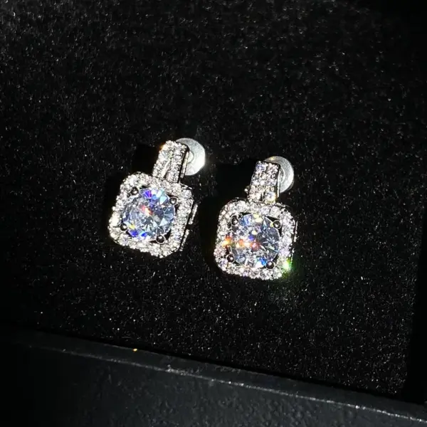 Wholesale Simple Square Full Of Zircon Platinum Plated Copper Stud Earrings Jewelry