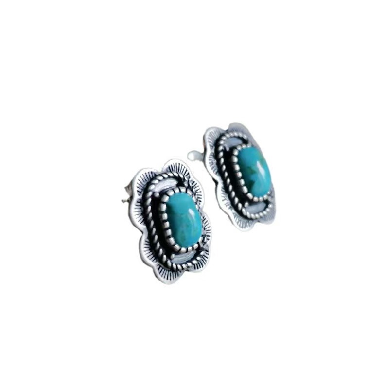 Wholesale Retro Inlaid Heart-Shaped Turquoise Earrings