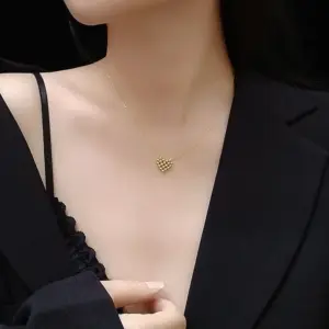 Wholesale PVD Coated Real Gold Plated 18K Gold Heart 304 Stainless Steel Elegant Lady Waterproof Non Tarnish Earrings Necklace