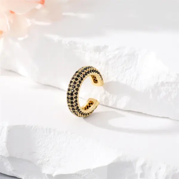 Wholesale 1 Piece Simple Style C Shape Plating Inlay Copper Zircon Gold Plated Ear Clips