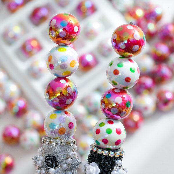 oly-38e82fb7f5802dc7fb9712b45a4bb9ee Wholesale Cross-border new wave point round beads-love handmade DIY bracelet beads loose beads material collection