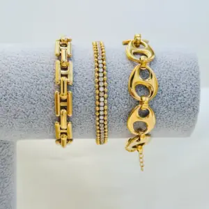 Wholesale Casual Simple Style Solid Color 304 Stainless Steel 24K Gold Plated Zircon Stainless Steel Bracelets In Bulk