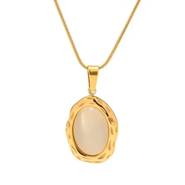 Wholesale 304 Stainless Steel Oval PVD Coated Cat's Eye Stone 18K Real Gold Plated Retro Waterproof Non Tarnish Inlay Pendant Necklace