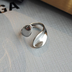 Asymmetric water drop ring-steel color