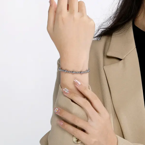Wholesale PVD Coated 18K Gold Plated Round 304 Stainless Steel Simple Style Waterproof Non Tarnish 304 Stainless Steel Bracelets