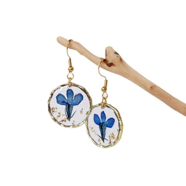 Wholesale Aiwei new resin dried flower irregular round gold earrings creative real flower fashion earrings source factory