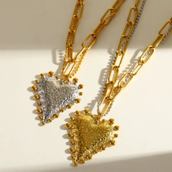 Romantic Design 18K Gold Plated Stainless Steel Heart Pendant Necklace Women's Fashion Jewelry Classic Style For Party And Selfie