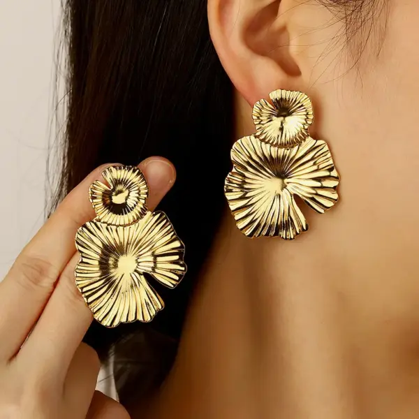 Wholesale 1 Pair Cute Exaggerated Sweet Flower 304 Stainless Steel Imitation Gold Electroplating Drop Earrings