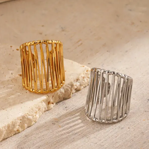 Wholesale Ion Plating (IP) 18K Gold Plated Lines 304 Stainless Steel Casual Rock Marine Style Waterproof Non Tarnish Open Rings