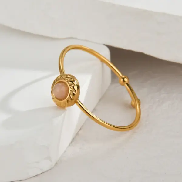 Wholesale 201 Stainless Steel Glittery PVD Coated Stone-Free 18K Real Gold Plated Elegant Waterproof Non Tarnish Plating Gold Rings